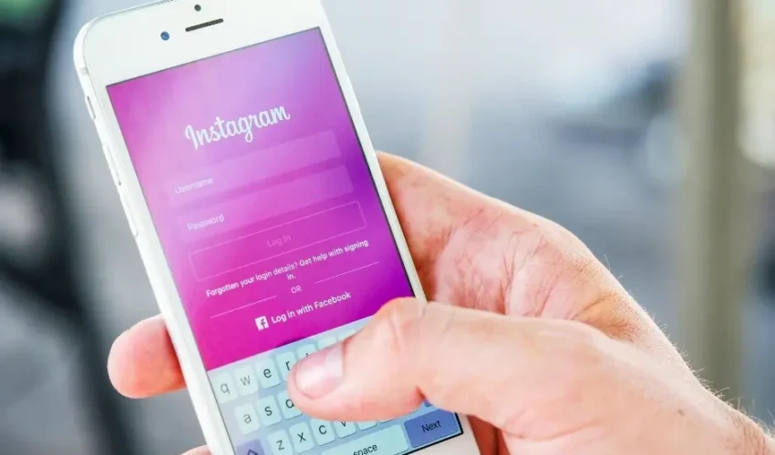 Instagram introduce l’Accesso Condiviso: come funziona e perché può rivoluzionare la gestione degli account
